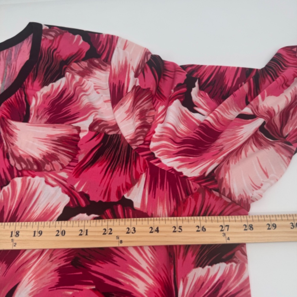 Catherines Top Women 3X Red White Any Wear 3/4 Sleeve Liquid Knit Stretch Floral - Picture 9 of 10